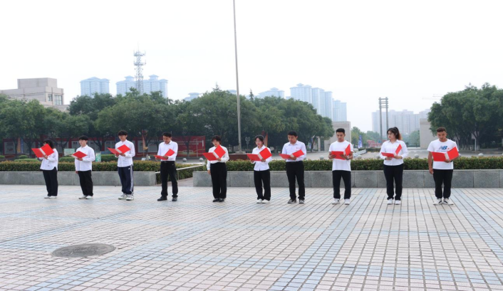 091725884784368732.png 091725884784368732.png